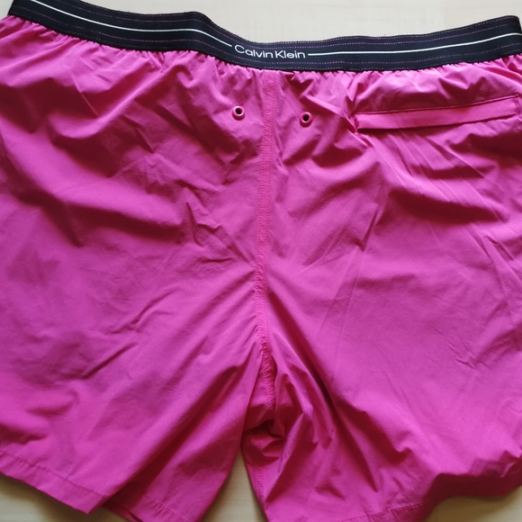 🆕 Calvin Klein XL hot pink barbie ken swim shorts trunks - Picture 3 of 4